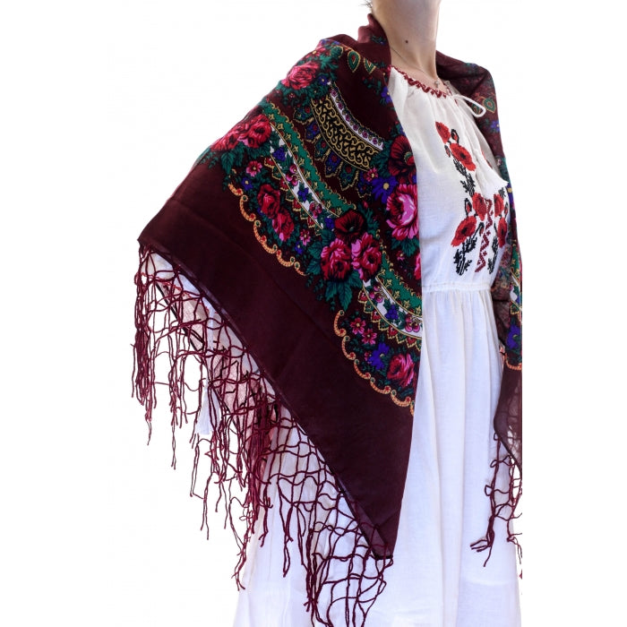 Batic traditional ciucuri bordo