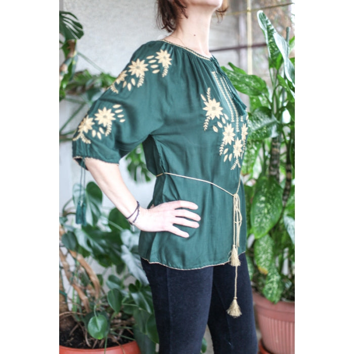 Ie Traditionala Adina32