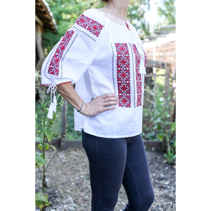 Ie Traditionala Aksinya