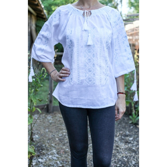 Ie Traditionala Aleksandra