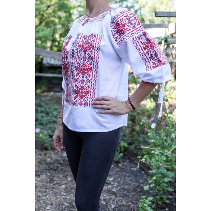 Ie Traditionala Aliona2