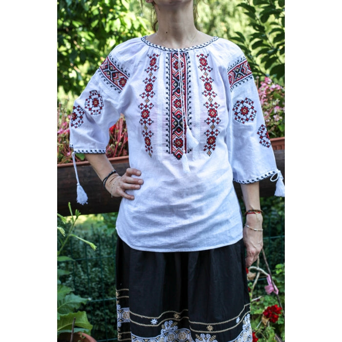 Ie Traditionala Amna12