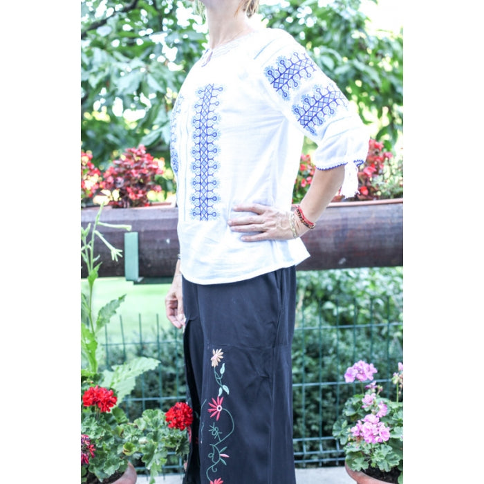 Ie Traditionala Anemona