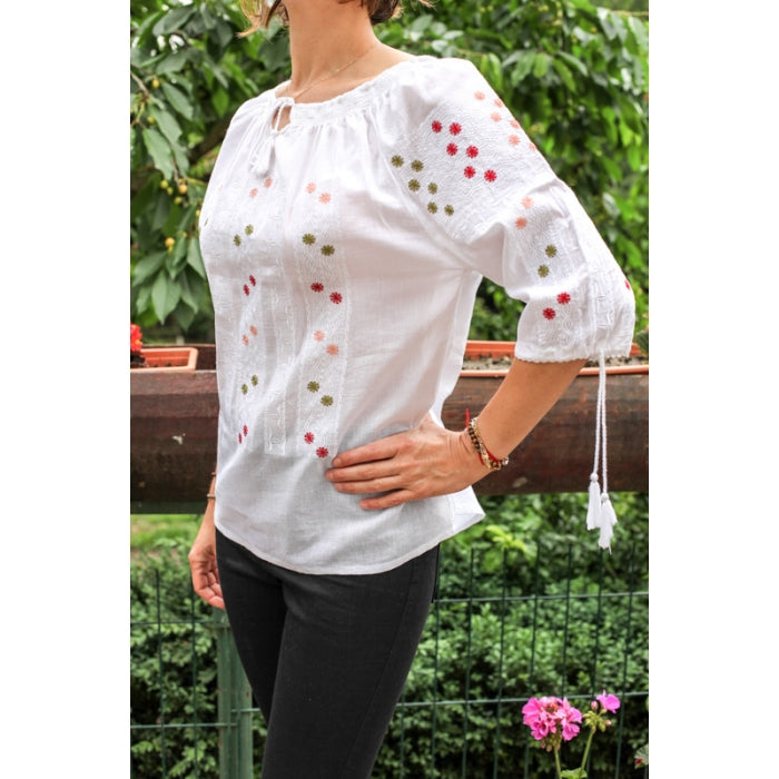 Ie Traditionala Anisia2