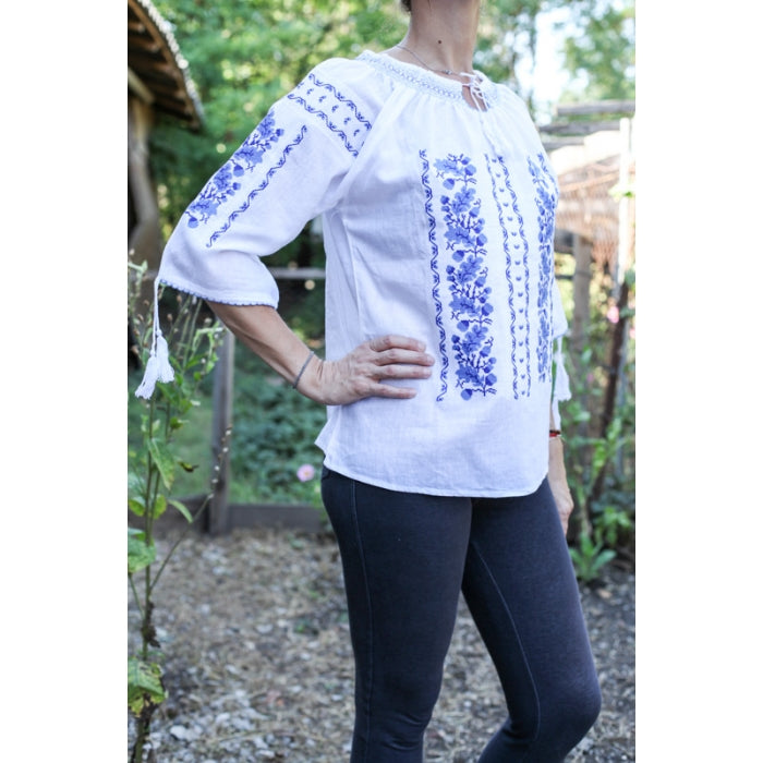 Ie Traditionala Ariana2