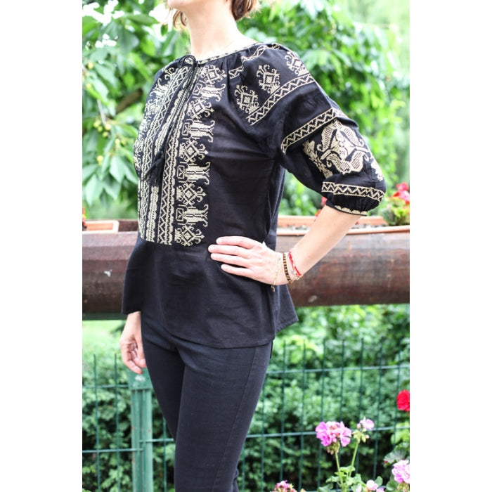 Ie Traditionala Florica2