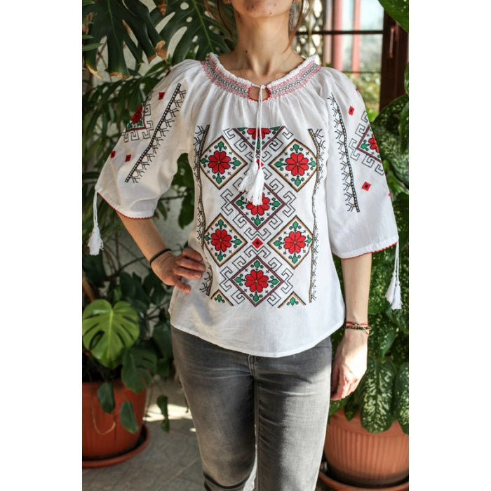 Ie Traditionala Iustina