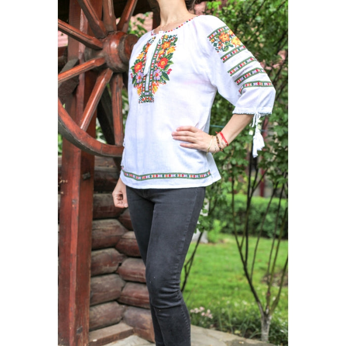 Ie Traditionala Iustina2