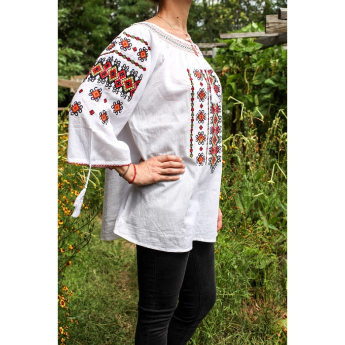 Ie traditionala Marcela4