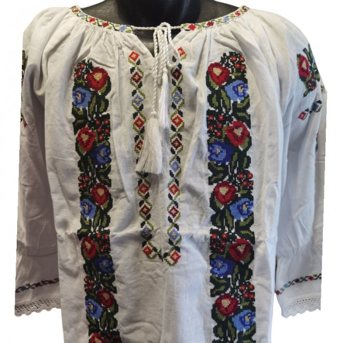 Ie Traditionala Marta9