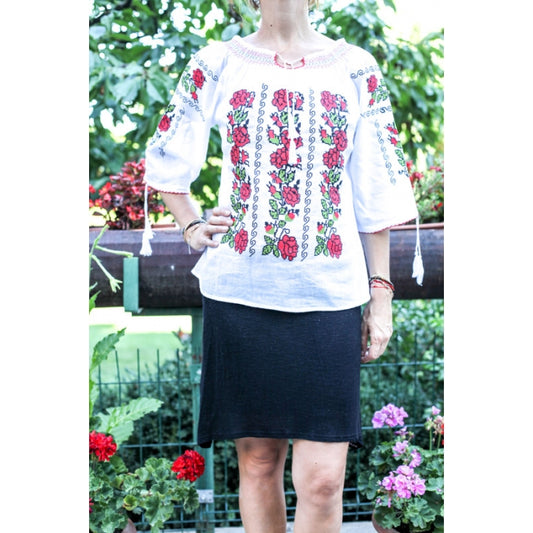 Ie Traditionala Simona2