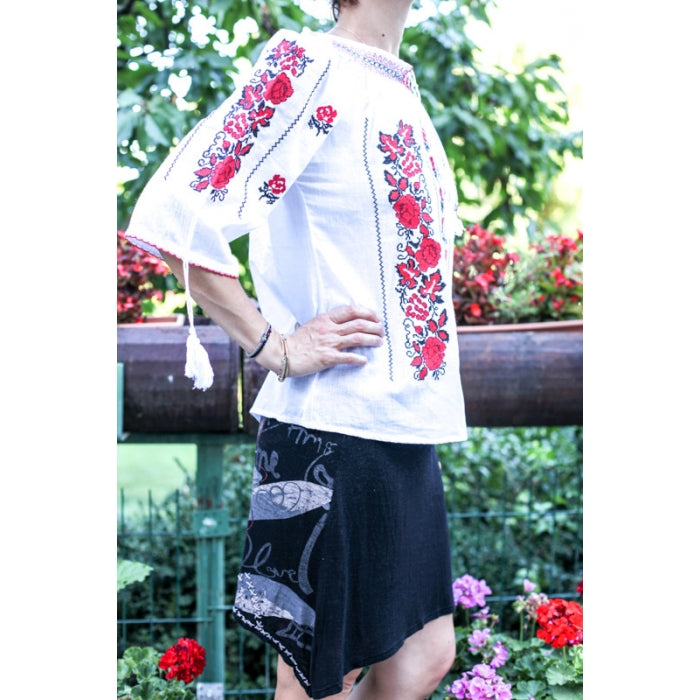 Ie Traditionala Simona4