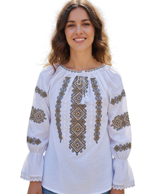 Ie Tradițională Românească Albă cu Broderie Bej și Negru – Model Autentic pentru Femei