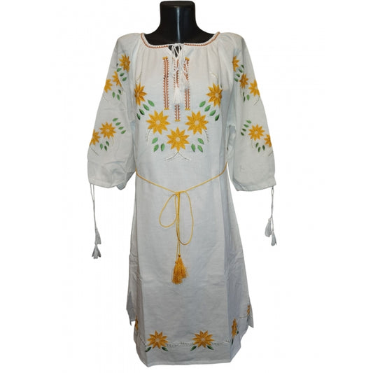 Rochie traditionala brodata cu motive romanesti-Model Ioana7