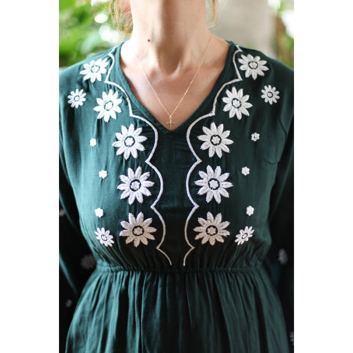 Rochie Traditionala Cosmina 16