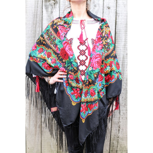 Sal traditinal inflorat negru franjuri