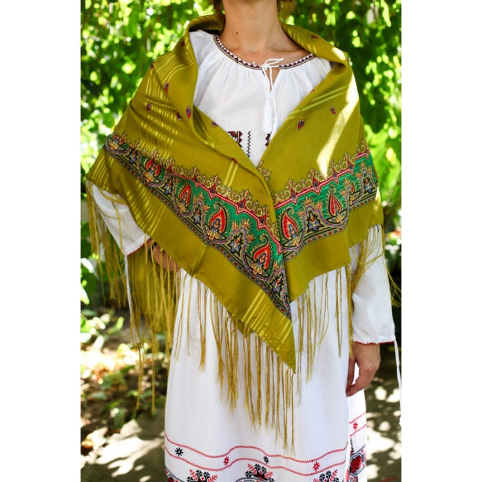 Batic traditional Amanda verinil