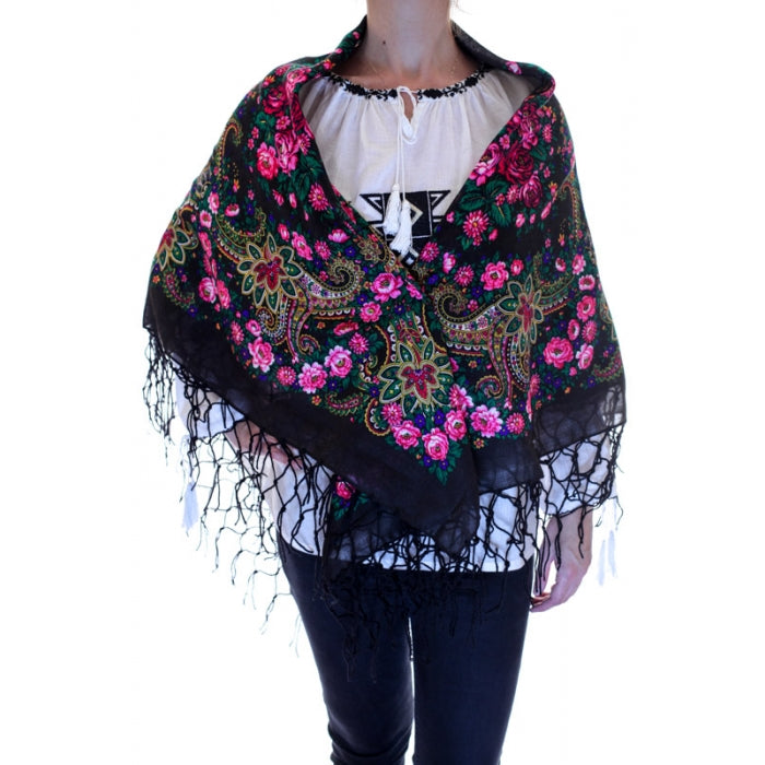 Batic traditional ciucuri negru2