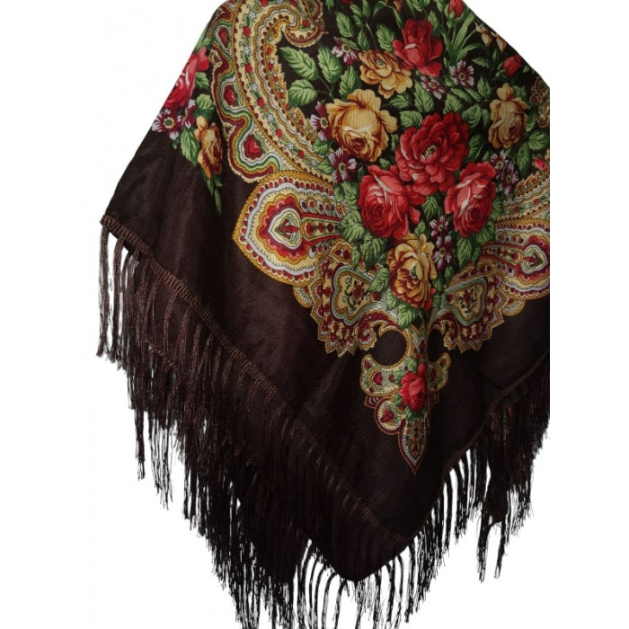 Batic traditional maro cu flori si franjuri