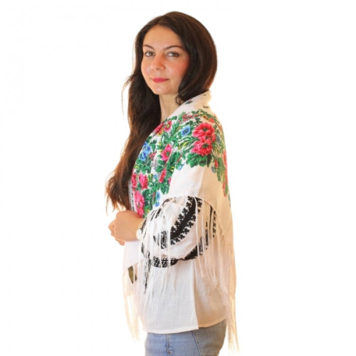 Batic Traditional Roxana inflorat cu franjuri