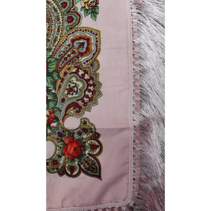 Batic traditional roz cu flori si franjuri