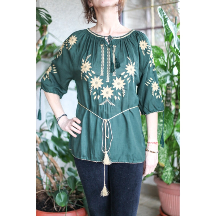 Ie Traditionala Adina32