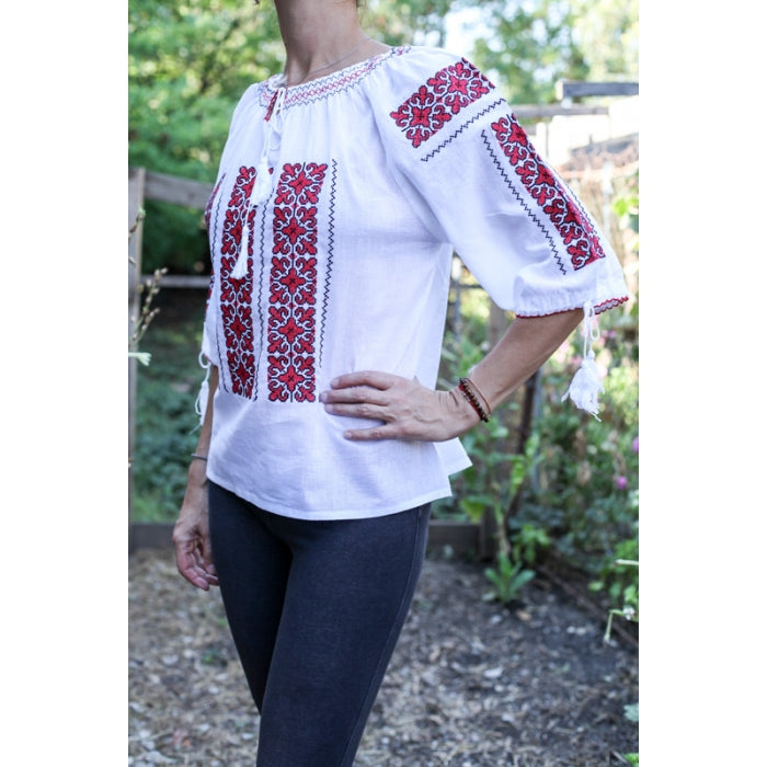 Ie Traditionala Aksinya