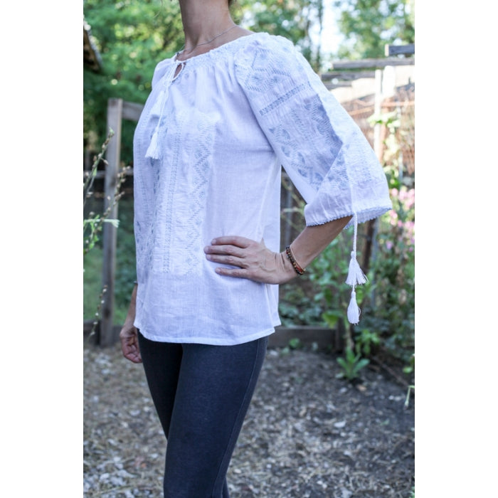 Ie Traditionala Aleksandra