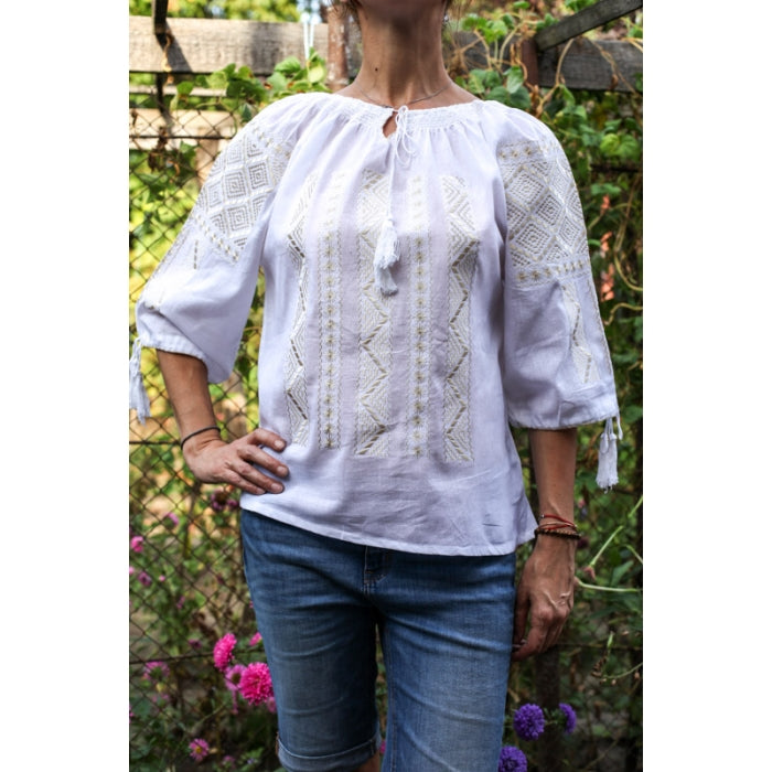 Ie Traditionala Amarissa