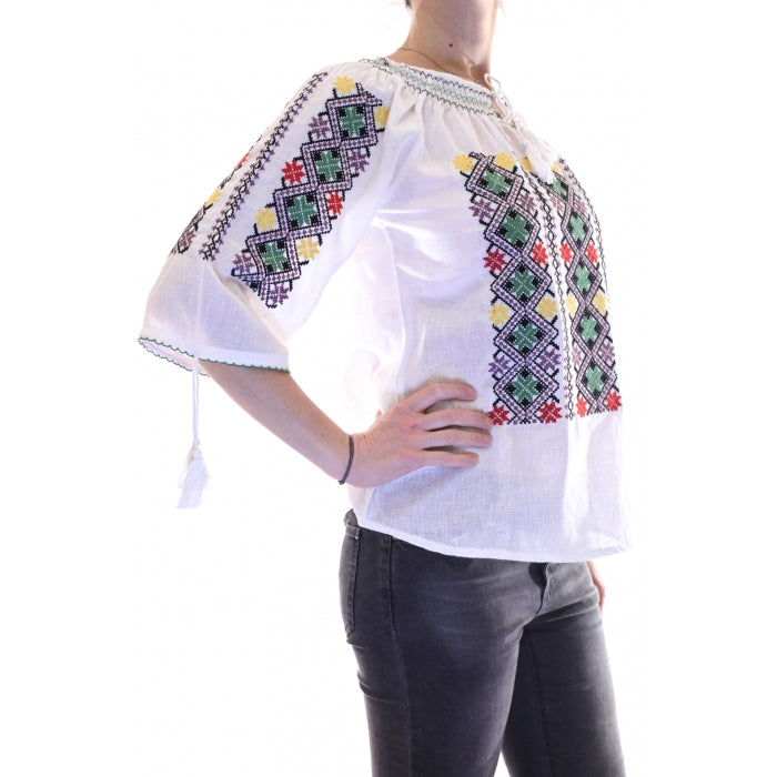 Ie Traditionala Amedeea2