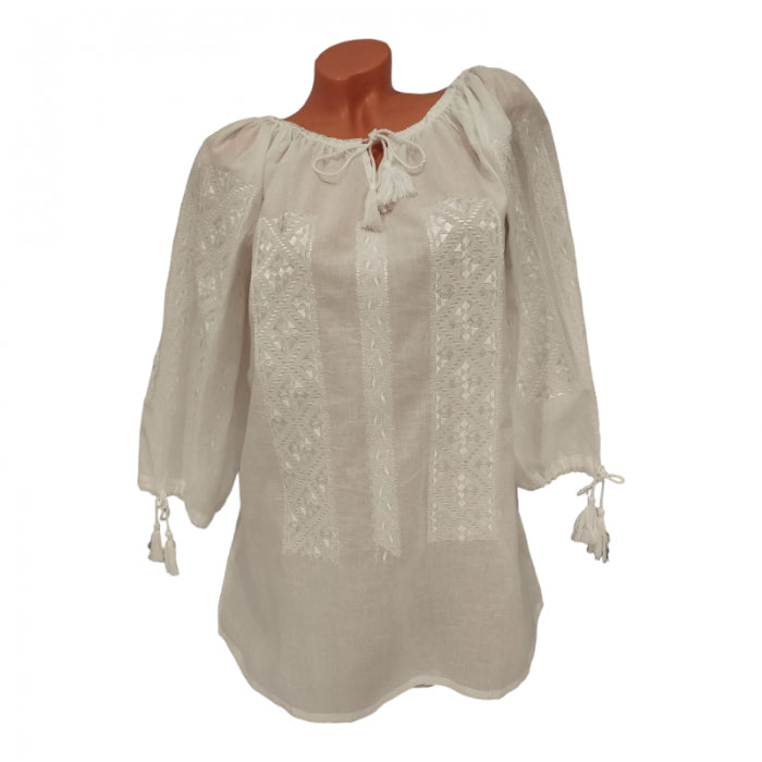 Ie Traditionala Marta11