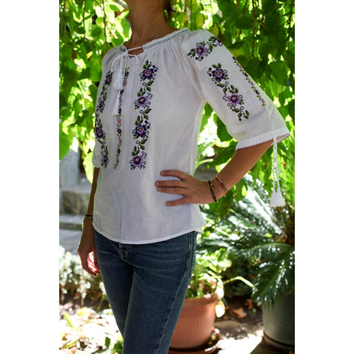 Ie Traditionala Marta2