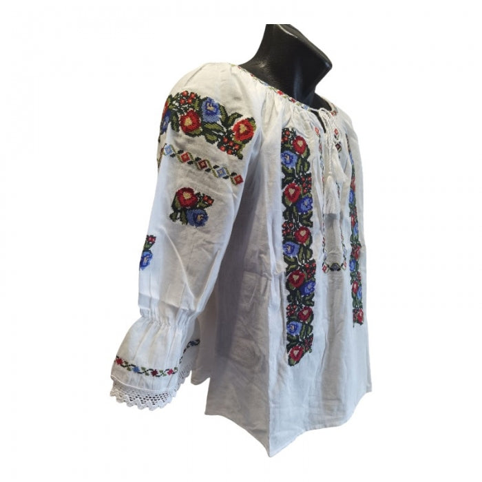 Ie Traditionala Marta9