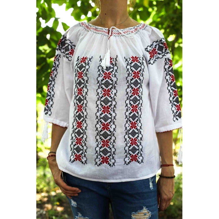 Ie traditionala Mina