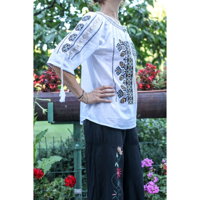 Ie Traditionala Romaneasca Ana