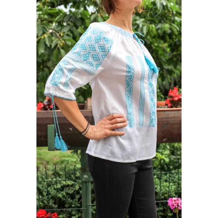 Ie Traditionala Rosina2