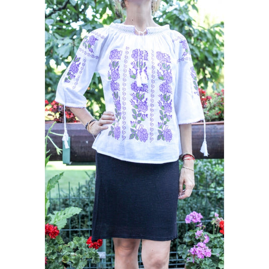 Ie Traditionala Simona