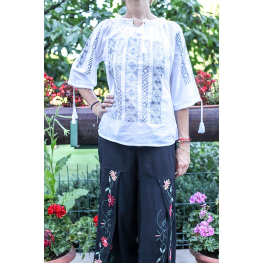 Ie Traditionala Tamara