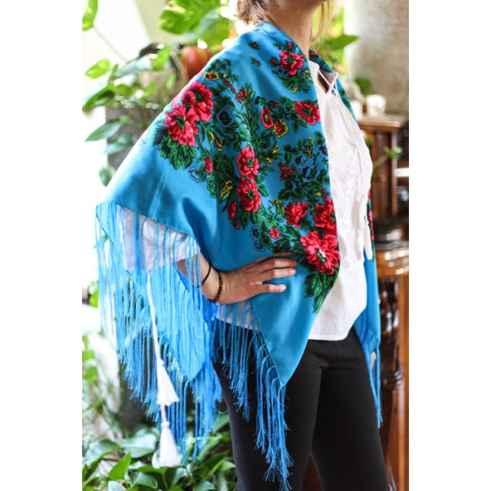 Sal albastru deschis inflorat