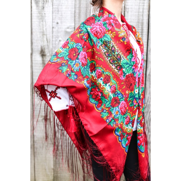 Sal traditinal inflorat rosu franjuri