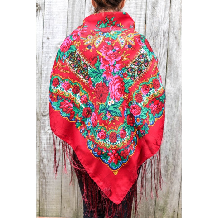 Sal traditinal inflorat rosu franjuri