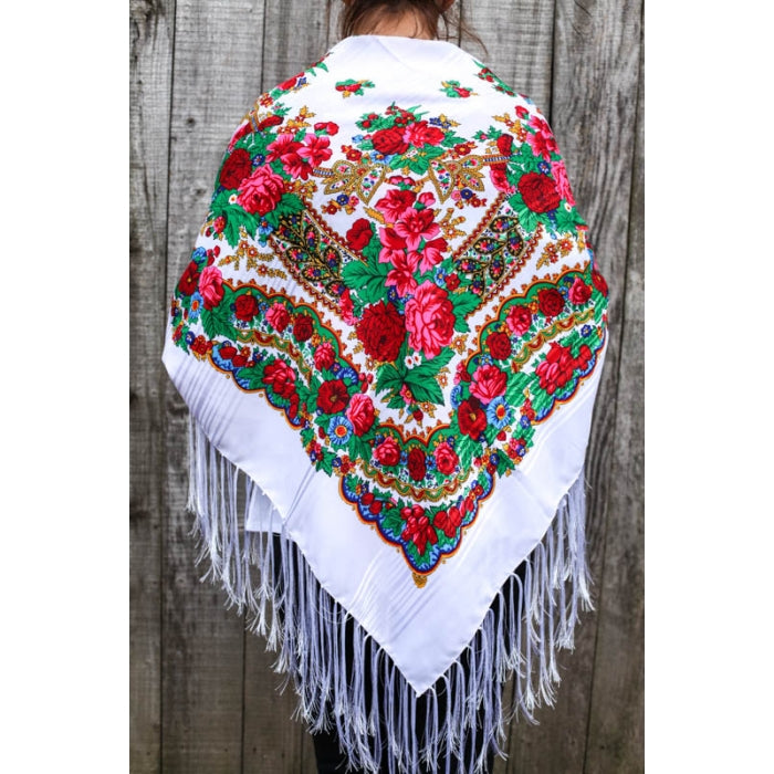 Sal traditional alb inflorat